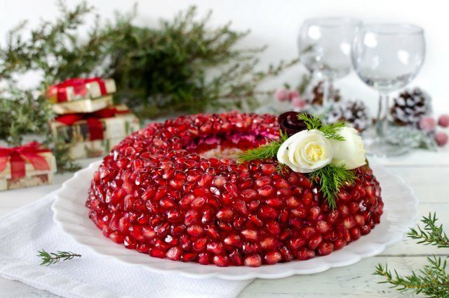20 необычных салатов для Нового года 