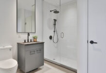 8 вещей, которые пора убрать из ванной комнаты