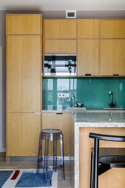 Фартук для кухни из стекла: 72 красивых фото и советы по выбору этой отделки