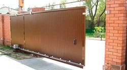 Как сделать ворота из профнастила – советы по сооружению и монтажу 