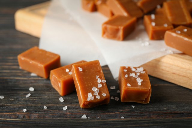 Недорогие и вкусные: домашние сладости из продуктов, которые всегда под рукой 