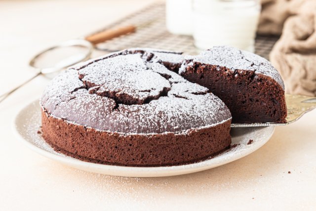 Недорогие и вкусные: домашние сладости из продуктов, которые всегда под рукой 