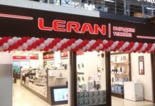 Преимущества рекламных вывесок