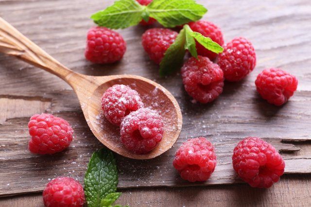 12 рецептов невероятно вкусного малинового варенья на зиму 