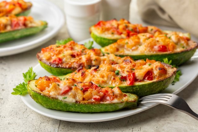 Чем фаршировать кабачки: 7 начинок на любой вкус 