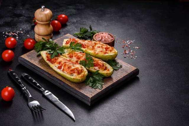 Чем фаршировать кабачки: 7 начинок на любой вкус 