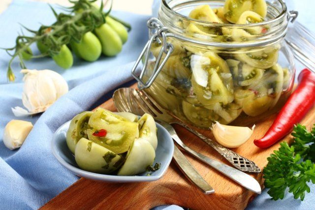 Что можно приготовить из зеленых помидоров – рецепты закаток и не только 