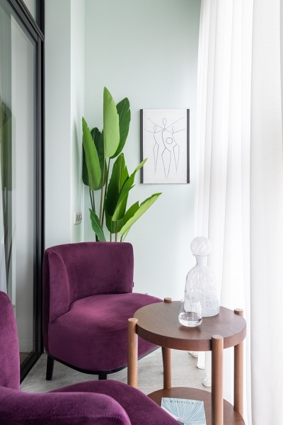 Как дизайнер сделала из стандартной однушки почти двушку: уютный интерьер квартиры 49 кв. м