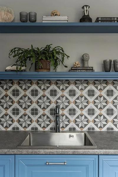 6 кухонь с эффектным фартуком