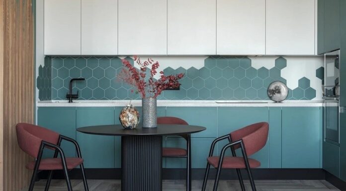 6-kuhon-s-effektnym-fartukom-5e261c5