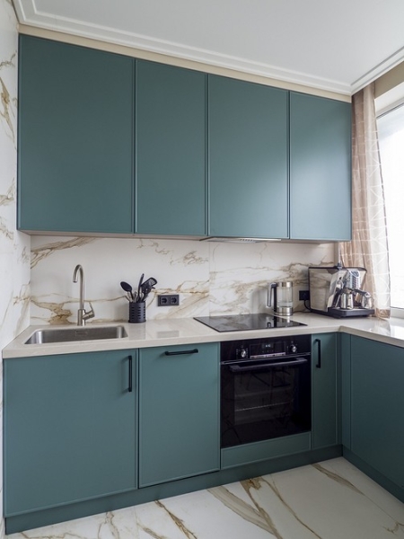 Как оформить хранение в квартире: реальный пример двушки на Арбате (плюс фото до и после)