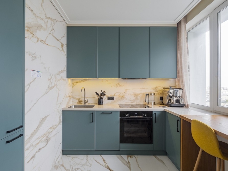 Как оформить хранение в квартире: реальный пример двушки на Арбате (плюс фото до и после)