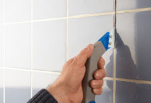 Как удалить затирку из швов плитки: эффективные способы