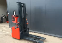 Как выбрать электрический штабелер: на какие характеристики обратить внимание?