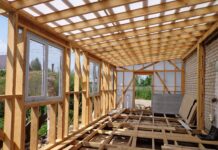 Достоинства каркасной пристройки к деревянному дому