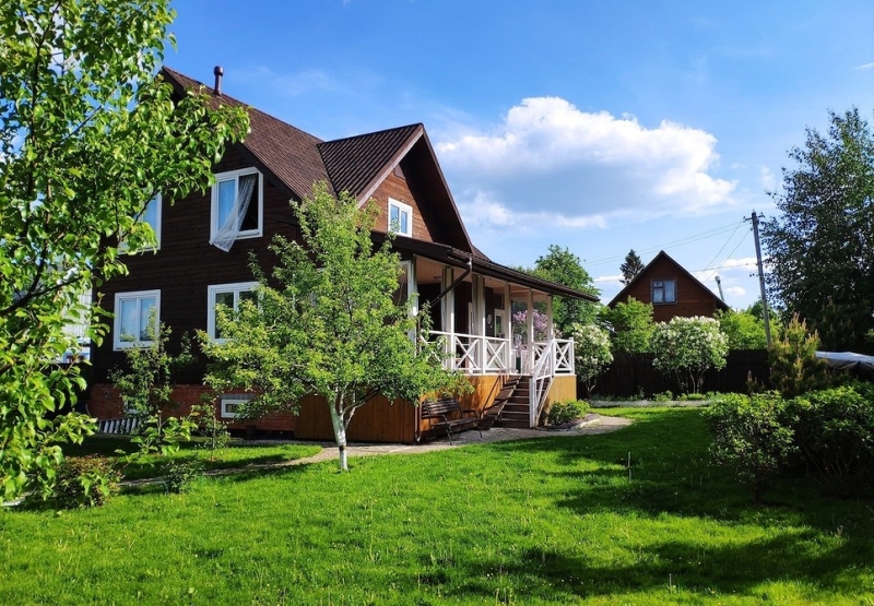 Дачные домики: 71 фото, советы по выбору технологии постройки и стилю | ivd.ru