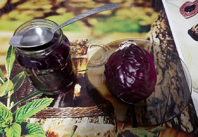 Красим яйца на Пасху: луковая шелуха, красное вино, чай каркаде и другие самые лучшие красители 