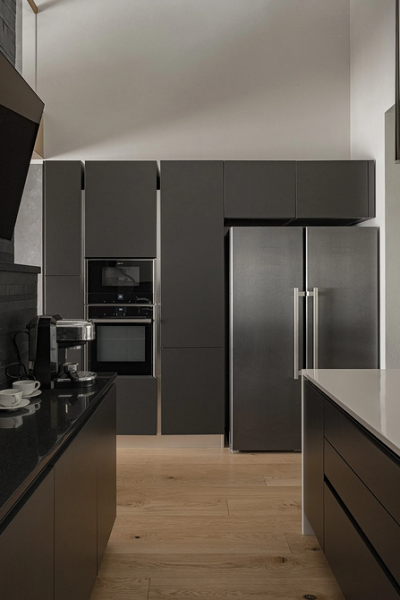 Кухня-гостиная в частном доме: идеи обустройства и примеры проектов с планировками (90 фото)