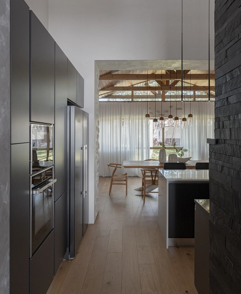 Кухня-гостиная в частном доме: идеи обустройства и примеры проектов с планировками (90 фото)