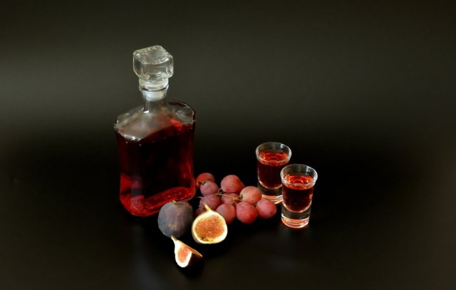 Осенние настойки, ликеры, наливки: рецепты, чтобы сохранить вкус и аромат лета 