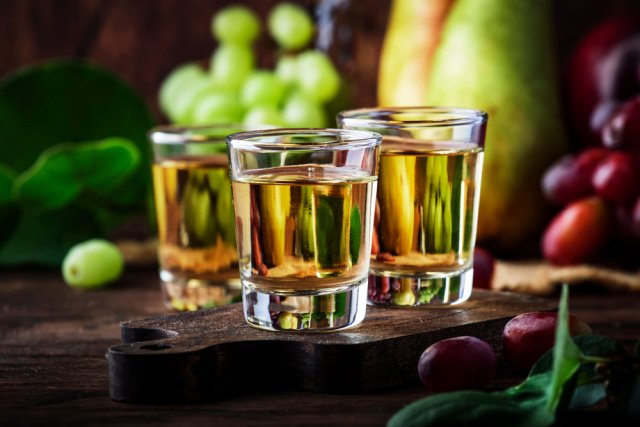 Осенние настойки, ликеры, наливки: рецепты, чтобы сохранить вкус и аромат лета 