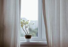 Верить или нет? 10 известных «домашних» примет с практическим смыслом