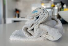 Что лишает квартиру уюта: топ-7 вещей на выброс