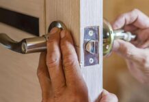 Почему важно правильно выбирать фурнитуру для дверей?