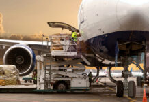 Авиаперевозки грузов: особенности способа доставки