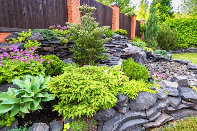 Куда девать остатки профилированной мембраны PLANTER? Три удачных варианта 
