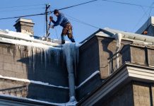 За год средние зарплаты в сфере ЖКХ выросли почти на четверть — Строительная газета