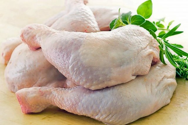 Брали кур на лето – куда девать их осенью 