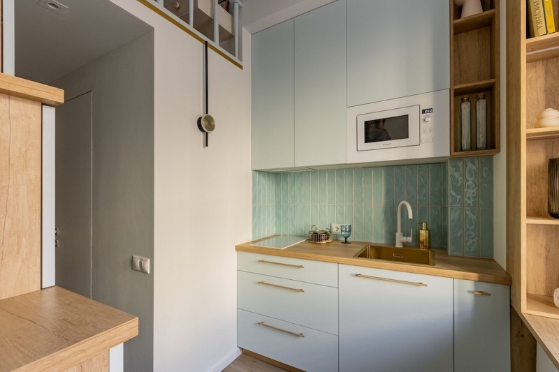 Из проектов профи: 5 суперкомпактных кухонь в студиях | ivd.ru