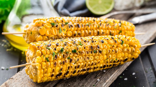 Как вкусно приготовить кукурузу на зиму и на каждый день 