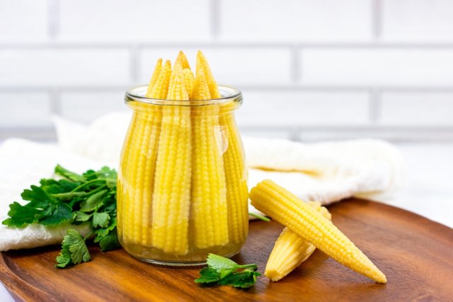 Как вкусно приготовить кукурузу на зиму и на каждый день 