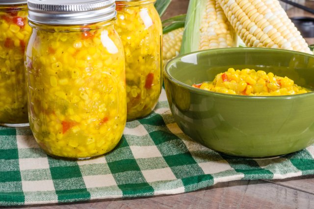 Как вкусно приготовить кукурузу на зиму и на каждый день 