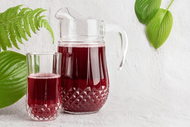 Компот из замороженных ягод и фруктов: как, сколько и из чего варить 