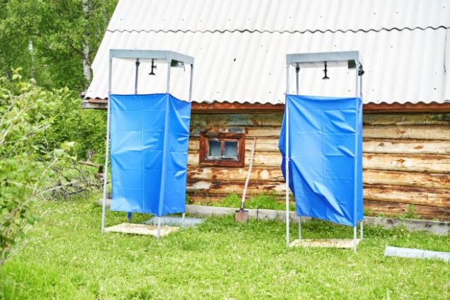 Летний душ – простые и бюджетные решения 