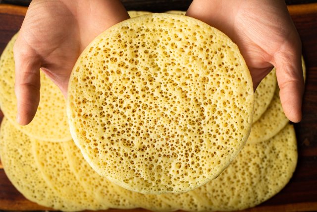 На молоке, кефире, кипятке – самые лучшие рецепты блинов 