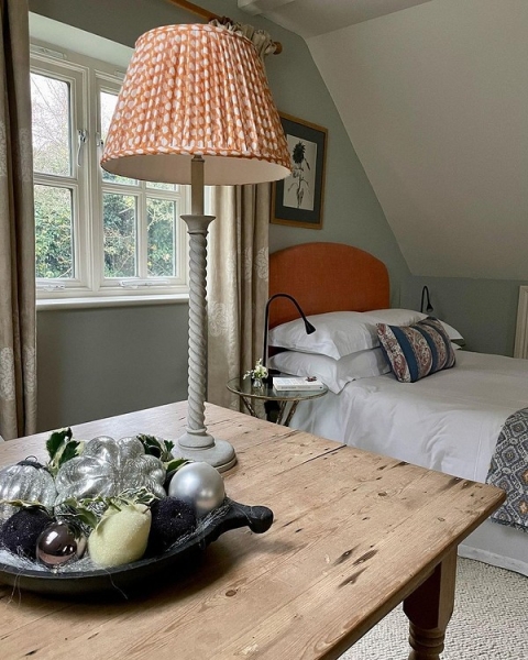 Никакого дождика: 8 потрясающих примеров минималистичного новогоднего декора | ivd.ru