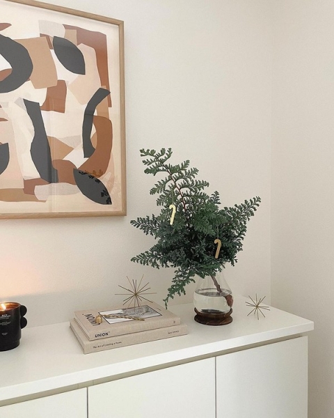 Никакого дождика: 8 потрясающих примеров минималистичного новогоднего декора | ivd.ru