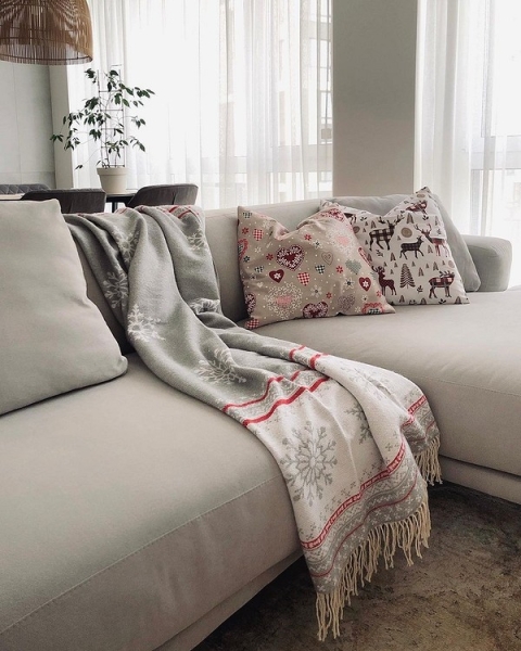 Никакого дождика: 8 потрясающих примеров минималистичного новогоднего декора | ivd.ru