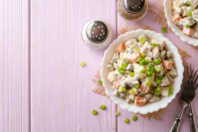 Сколько хранить в холодильнике яйцо, грибы, сыр, молоко и другие продукты 