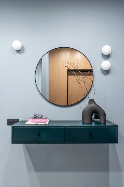 Светлый, но не скучный: интерьер для семьи с двумя детьми | ivd.ru