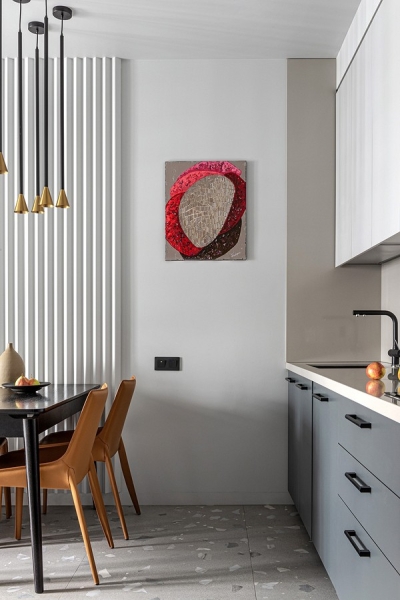 Светлый, но не скучный: интерьер для семьи с двумя детьми | ivd.ru